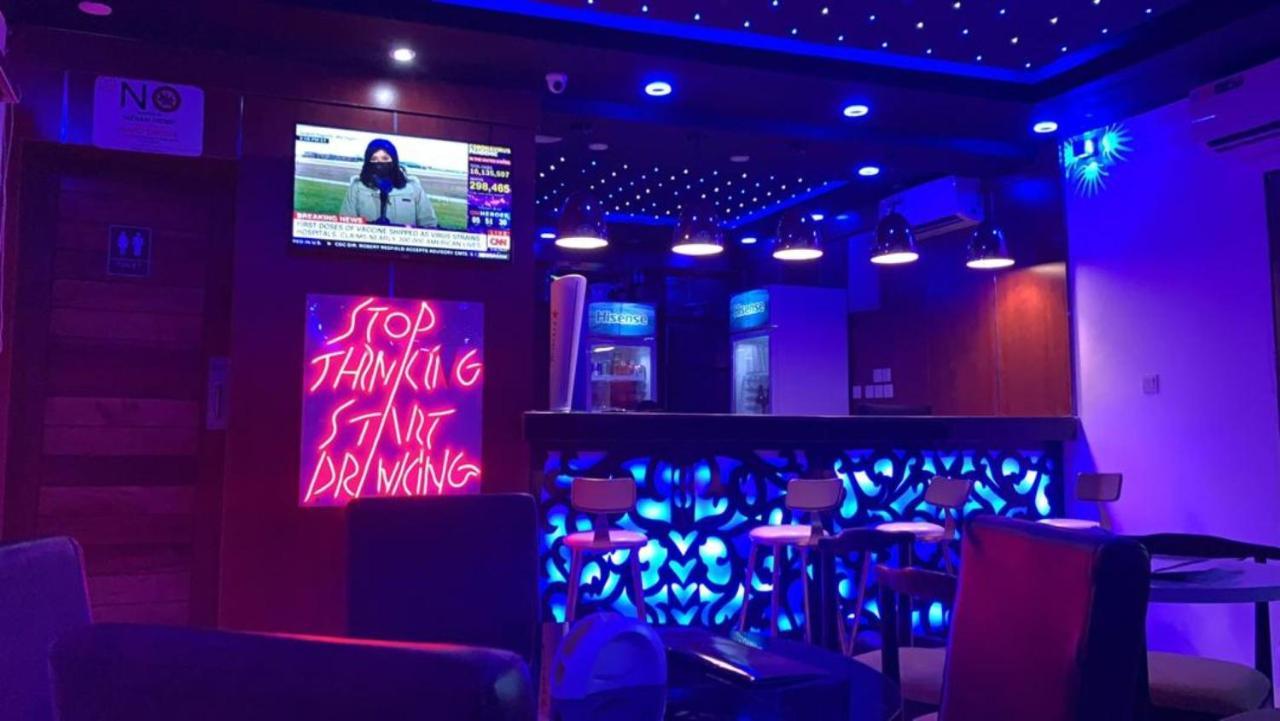 Pasadena Suites Lekki Exterior photo